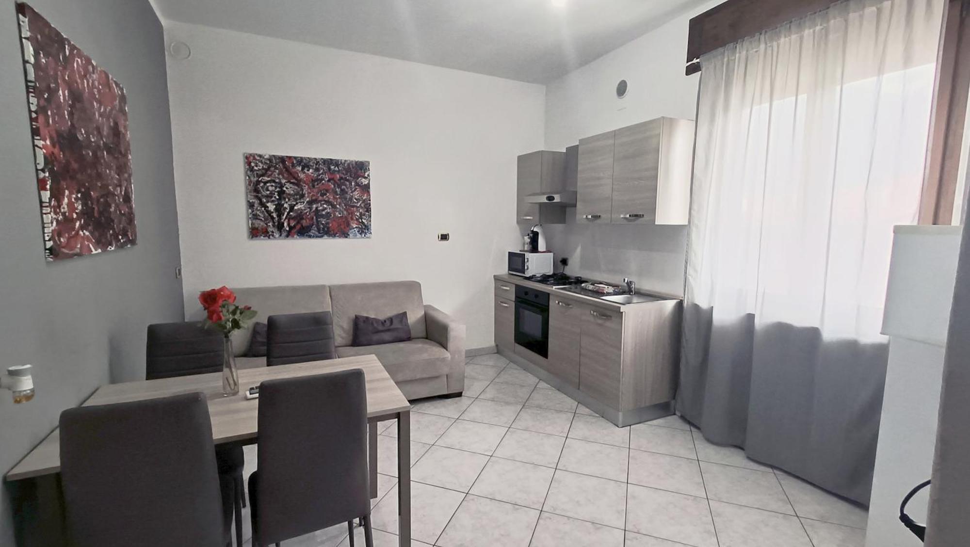 Affittacamere Valchiavenna - Foresteria Lombarda Con Parcheggio Privato Sul Posto! Apprezzata Gestione Familiare Dal 2012, Qualita-Prezzo Top! "Guest-House With Private Parking On Site! Appreciated Family Management Since 2012, Quality-Price Top!" Exterior foto
