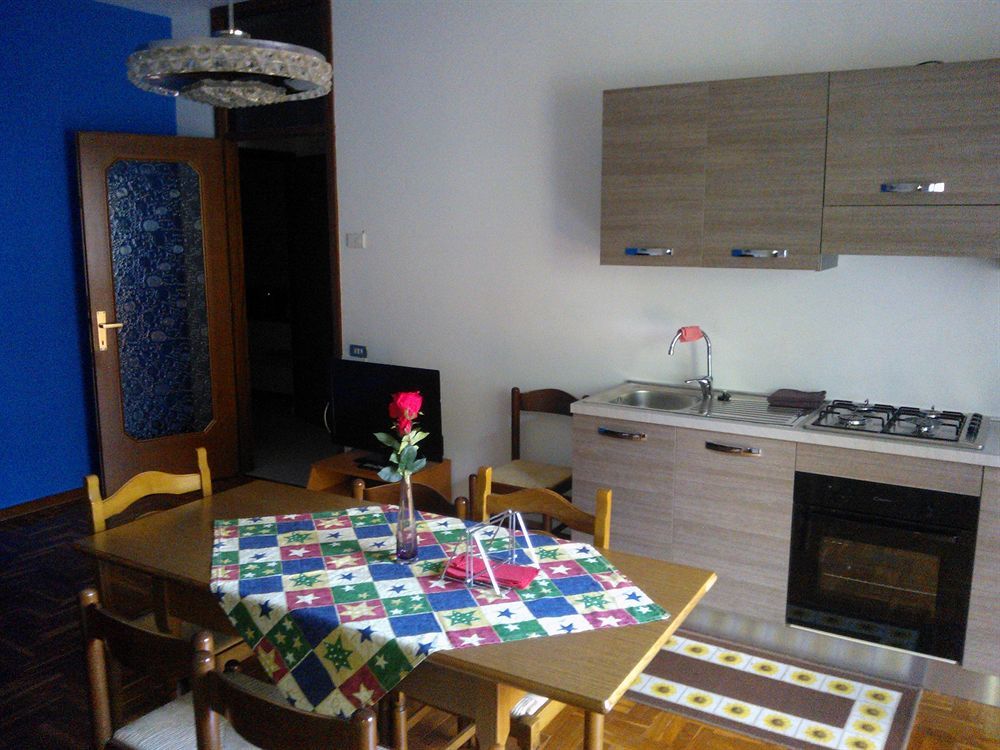 Affittacamere Valchiavenna - Foresteria Lombarda Con Parcheggio Privato Sul Posto! Apprezzata Gestione Familiare Dal 2012, Qualita-Prezzo Top! "Guest-House With Private Parking On Site! Appreciated Family Management Since 2012, Quality-Price Top!" Exterior foto