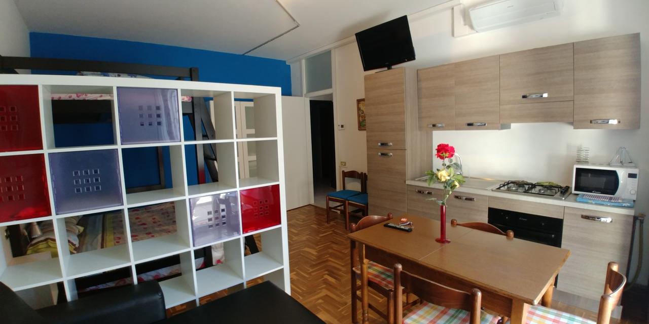 Affittacamere Valchiavenna - Foresteria Lombarda Con Parcheggio Privato Sul Posto! Apprezzata Gestione Familiare Dal 2012, Qualita-Prezzo Top! "Guest-House With Private Parking On Site! Appreciated Family Management Since 2012, Quality-Price Top!" Exterior foto
