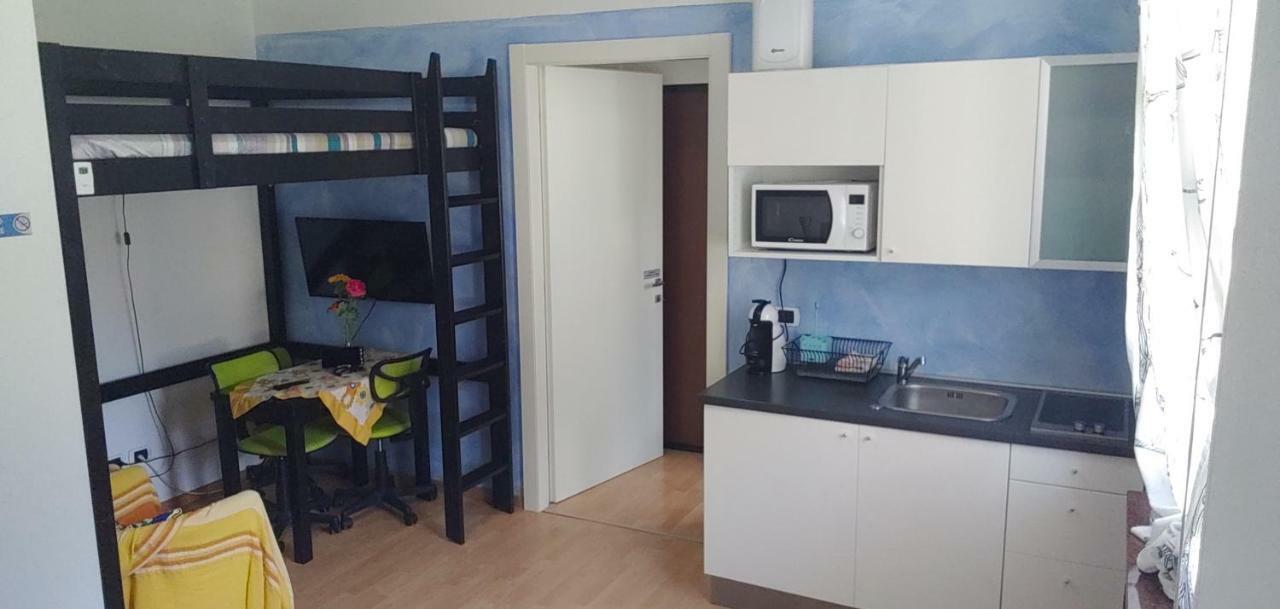 Affittacamere Valchiavenna - Foresteria Lombarda Con Parcheggio Privato Sul Posto! Apprezzata Gestione Familiare Dal 2012, Qualita-Prezzo Top! "Guest-House With Private Parking On Site! Appreciated Family Management Since 2012, Quality-Price Top!" Exterior foto