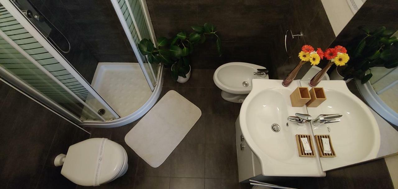 Affittacamere Valchiavenna - Foresteria Lombarda Con Parcheggio Privato Sul Posto! Apprezzata Gestione Familiare Dal 2012, Qualita-Prezzo Top! "Guest-House With Private Parking On Site! Appreciated Family Management Since 2012, Quality-Price Top!" Exterior foto